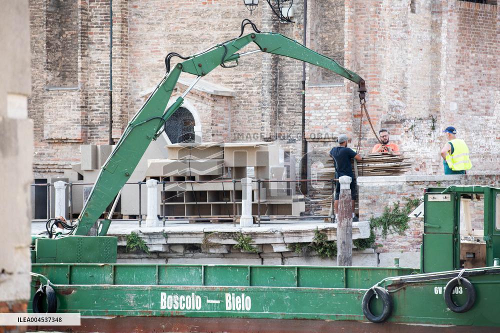 Preparations For The Bezos Wedding - Venice