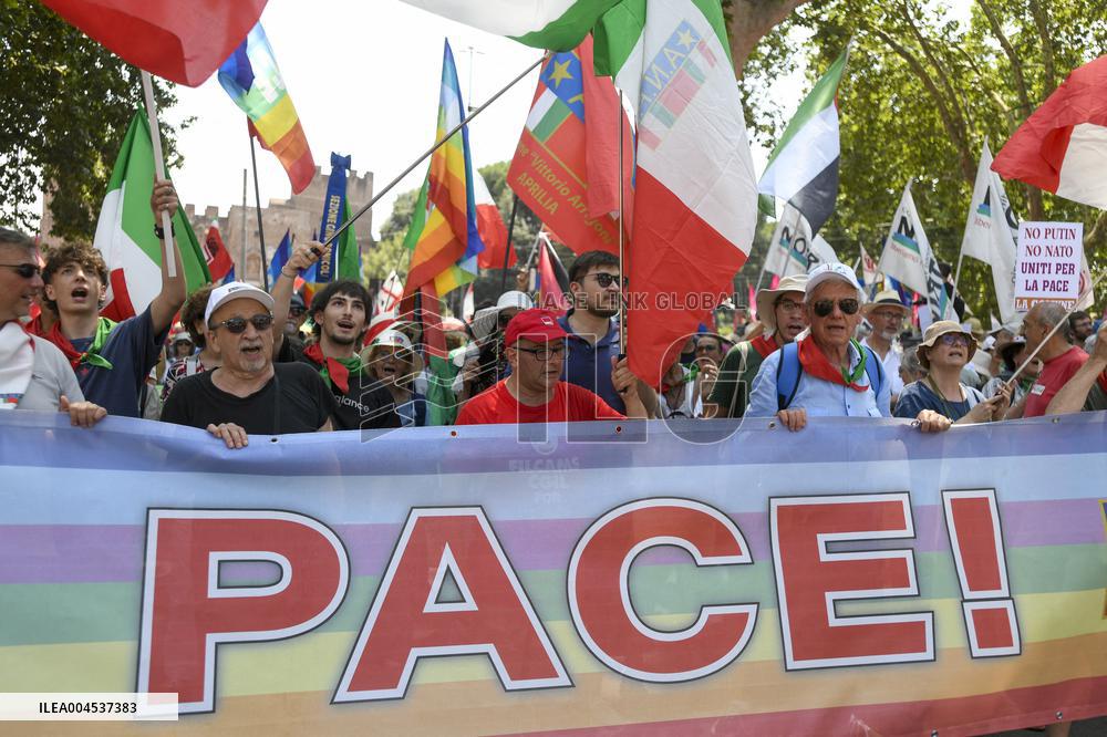 March Against War And Rearm - Rome