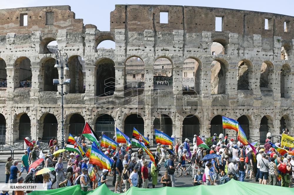 March Against War And Rearm - Rome