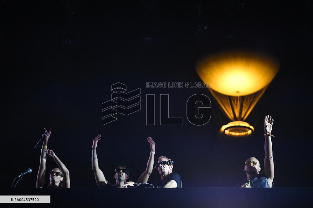 Annual Music Festival at the Tuileries Garden in Paris - FA