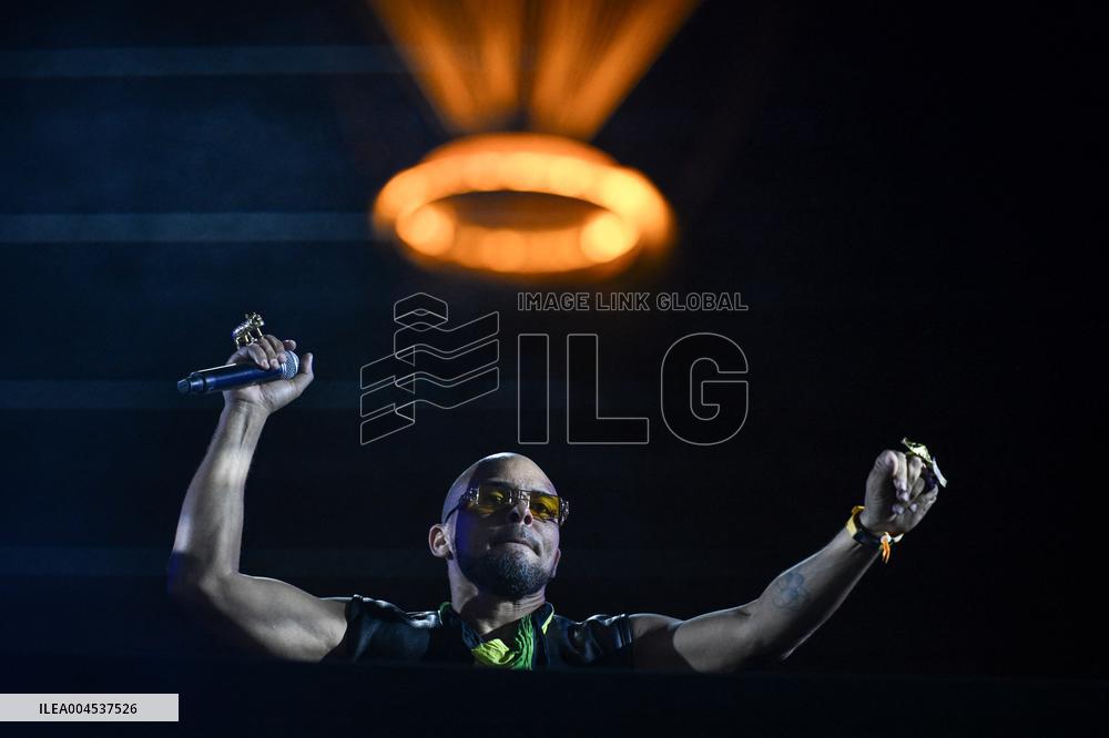 Annual Music Festival at the Tuileries Garden in Paris - FA