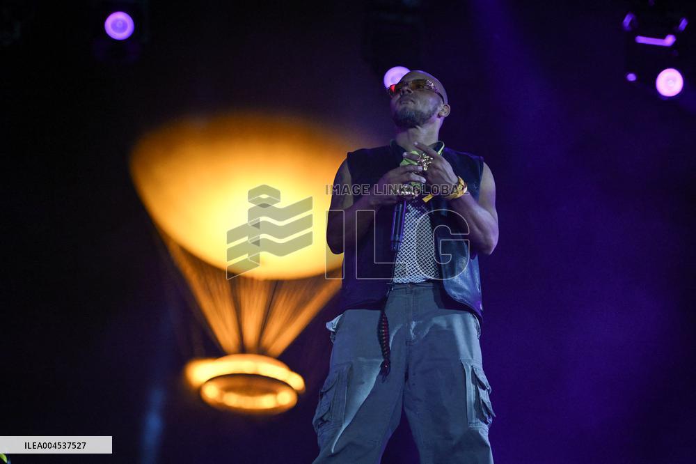Annual Music Festival at the Tuileries Garden in Paris - FA