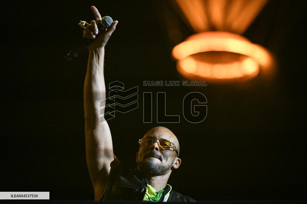 Annual Music Festival at the Tuileries Garden in Paris - FA