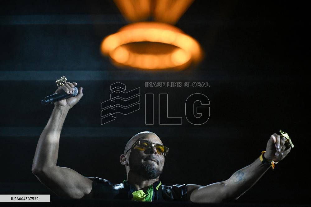 Annual Music Festival at the Tuileries Garden in Paris - FA