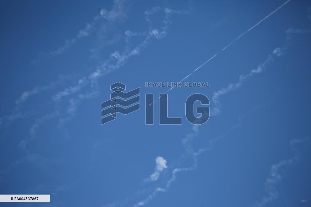 Iranian Missiles Targeting Israel