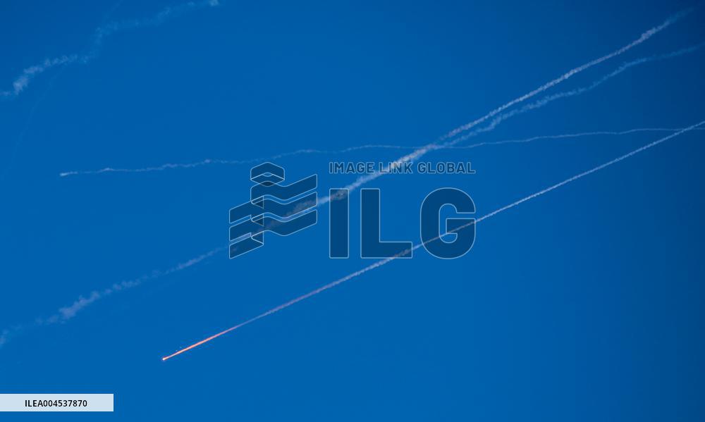 Iranian Missiles Targeting Israel