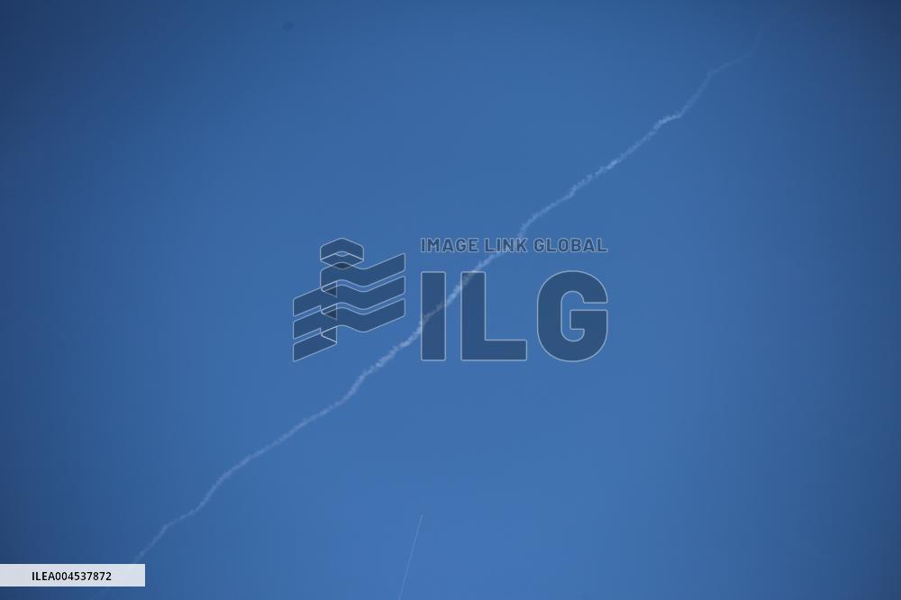 Iranian Missiles Targeting Israel