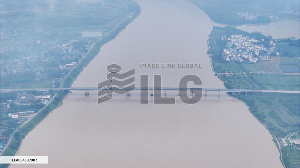 Pearl River Water Level Rose