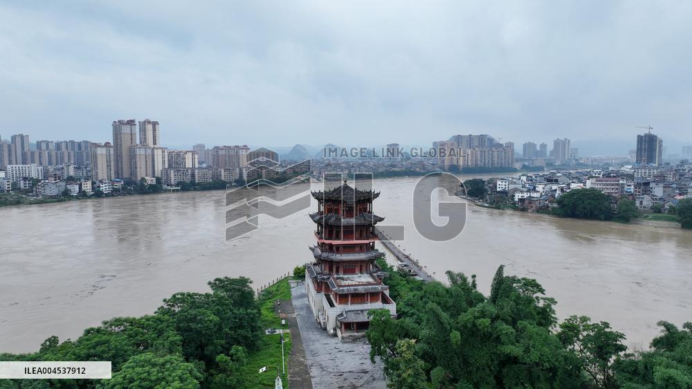 Pearl River Water Level Rose