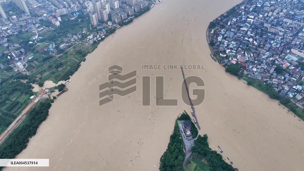 Pearl River Water Level Rose