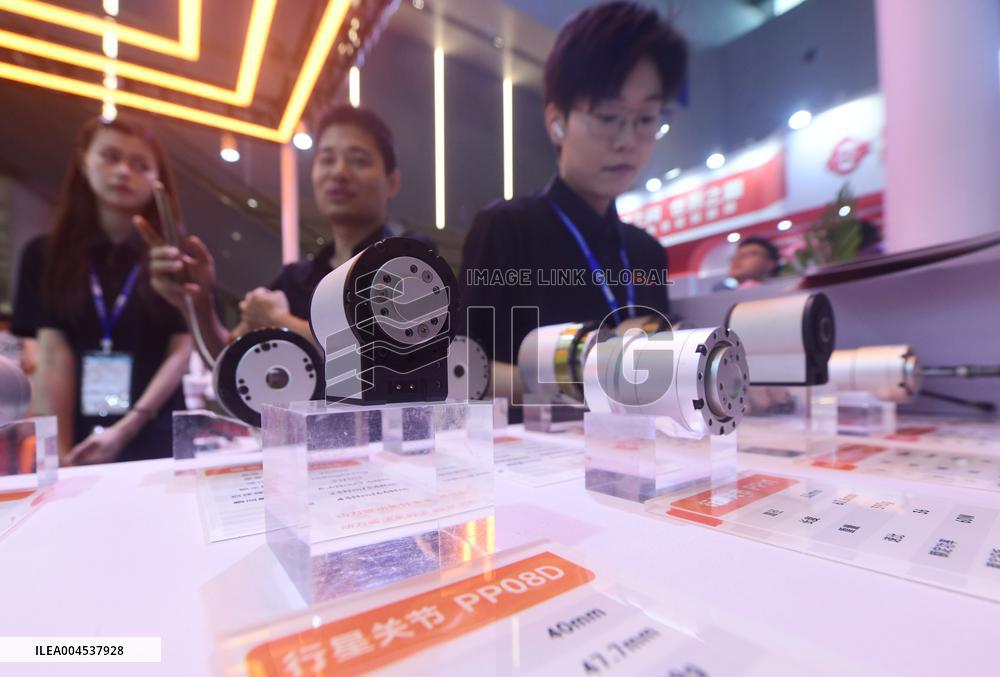 International Humanoid Robot Technology Exhibition Held in Hangz