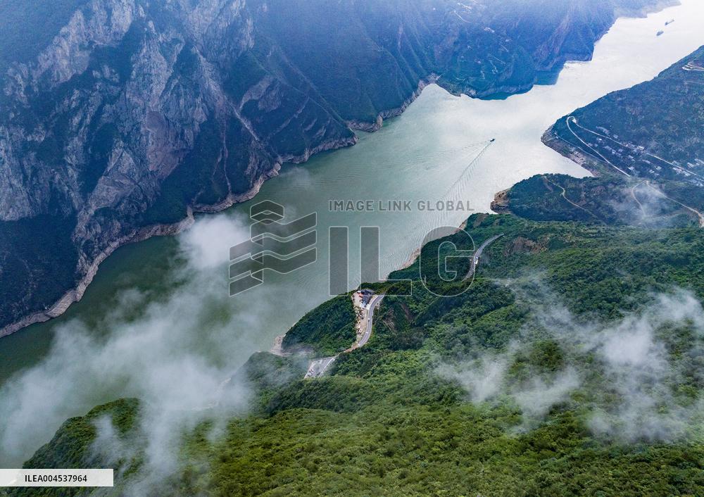 Yangtze River Three Gorges Transportation Channel