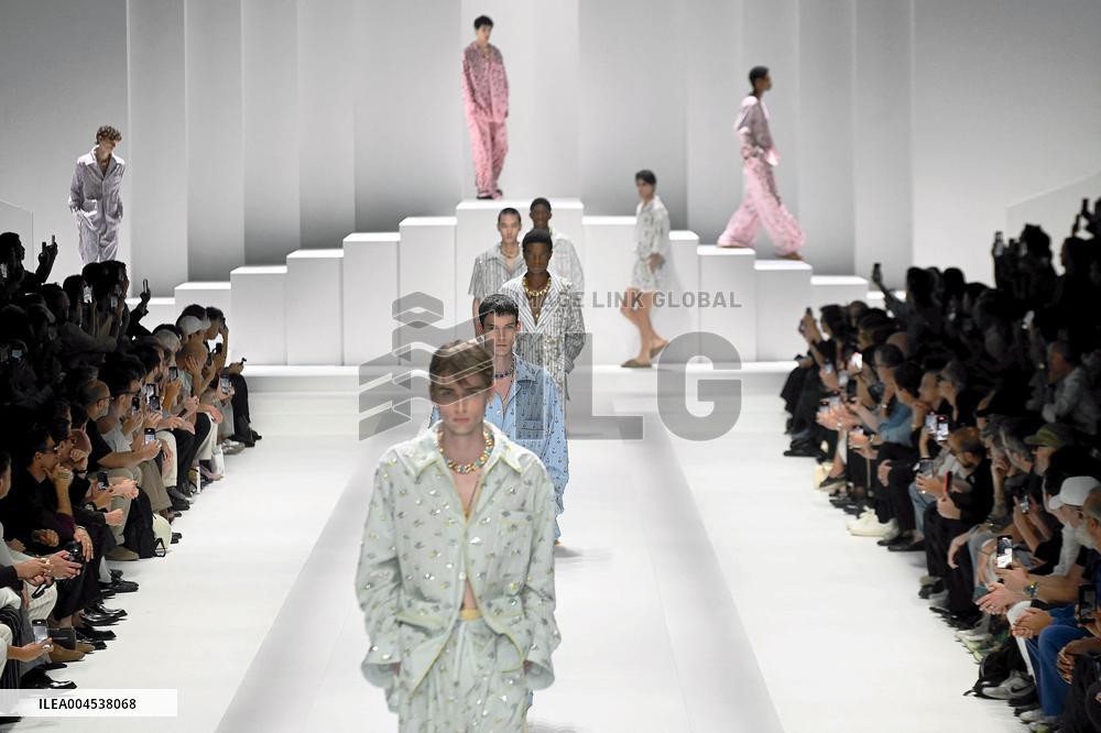 MFW Menswear - Dolce And Gabbana Runway