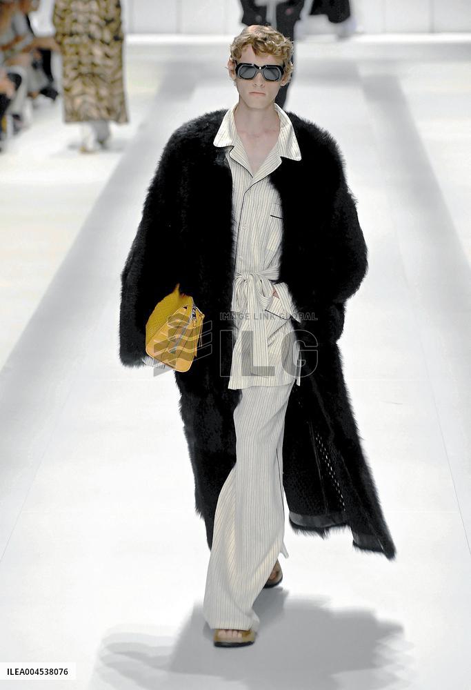 MFW Menswear - Dolce And Gabbana Runway