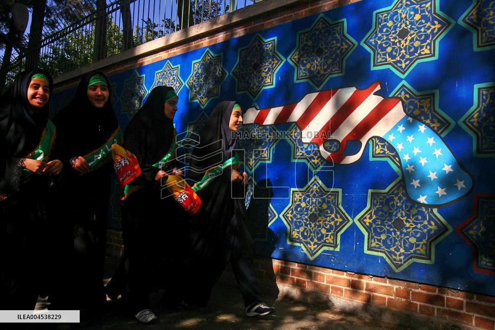 Iranians Marking The 28th Anniversary Of The Us Embassy Takeover - Tehran