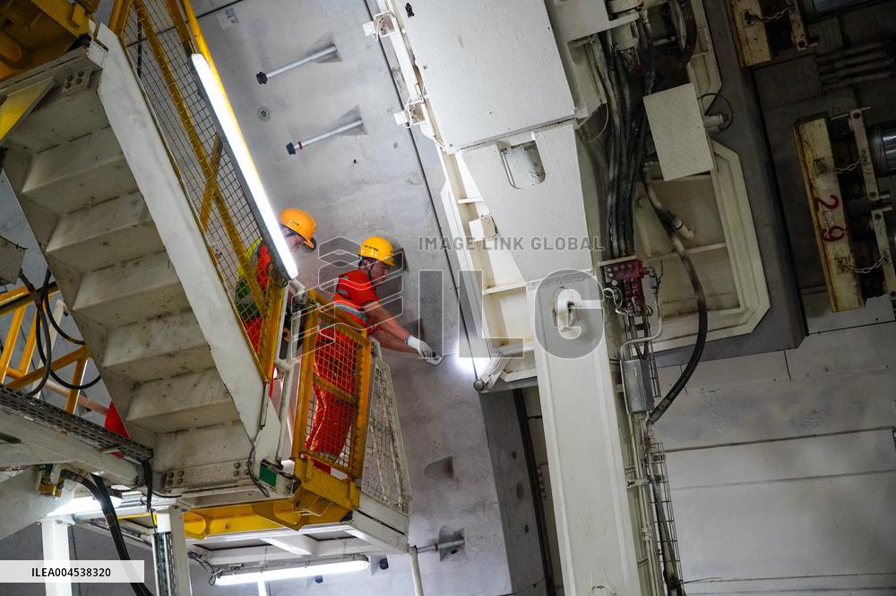 Yellow River Tunnel Construction - China
