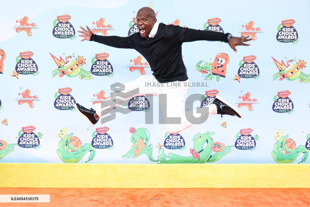 2025 Nickelodeon Kids Choice Awards - Santa Monica