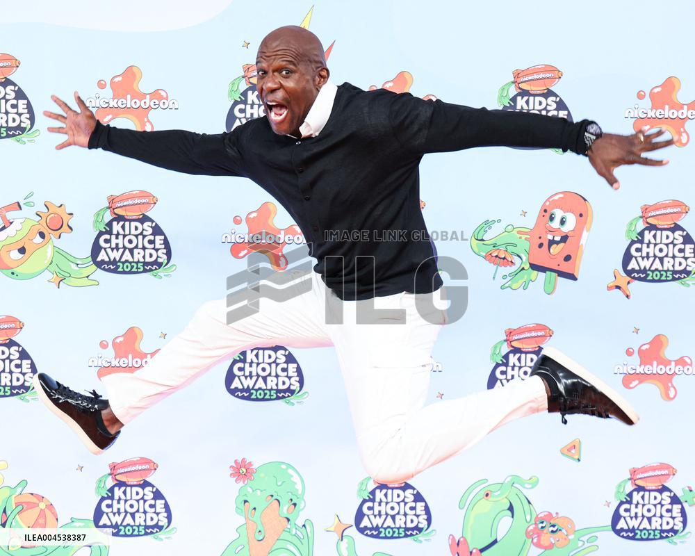 2025 Nickelodeon Kids Choice Awards - Santa Monica