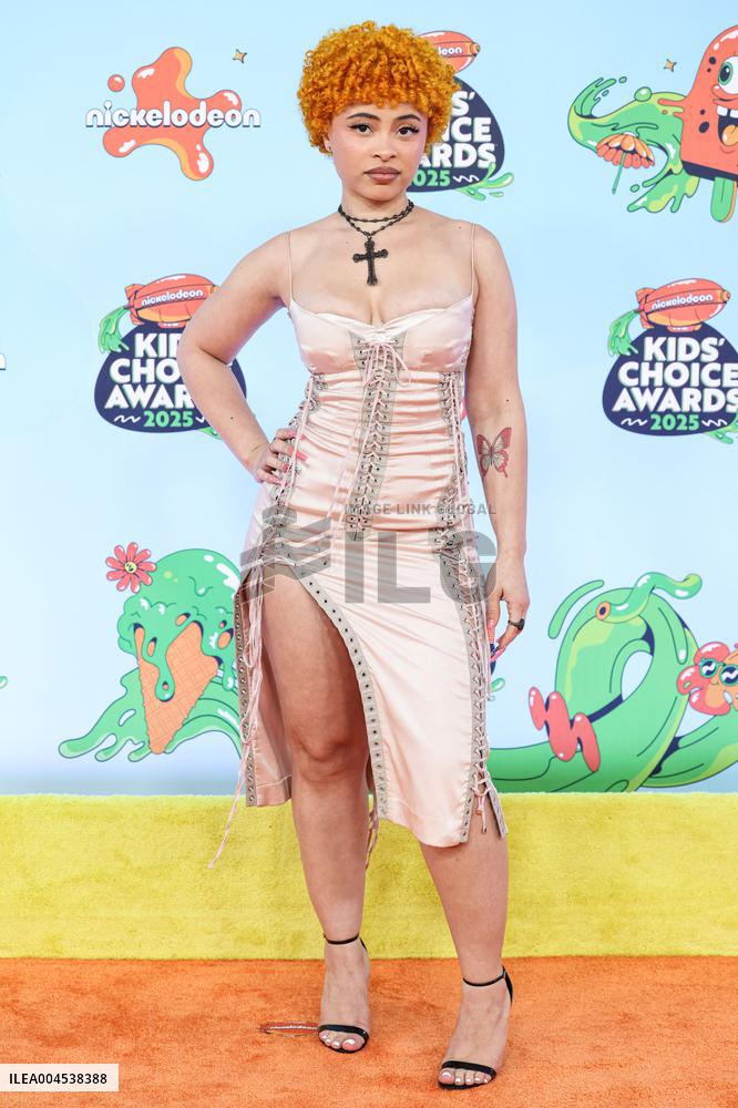 2025 Nickelodeon Kids Choice Awards - Santa Monica