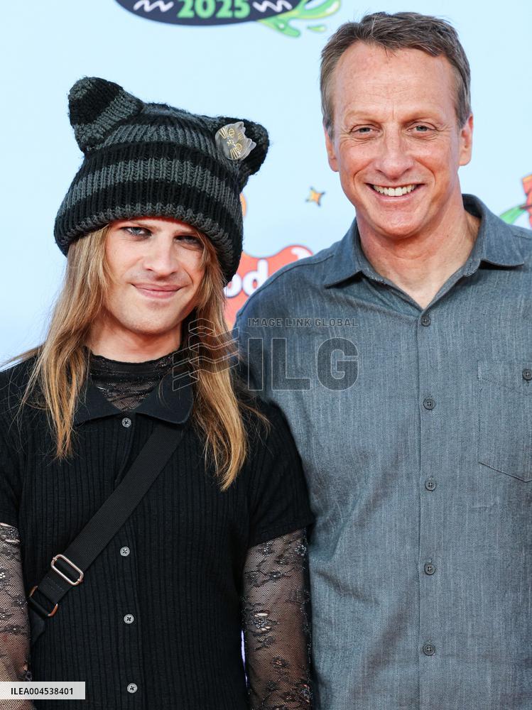 2025 Nickelodeon Kids Choice Awards - Santa Monica