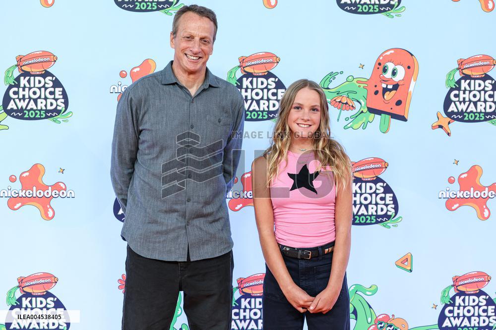 2025 Nickelodeon Kids Choice Awards - Santa Monica