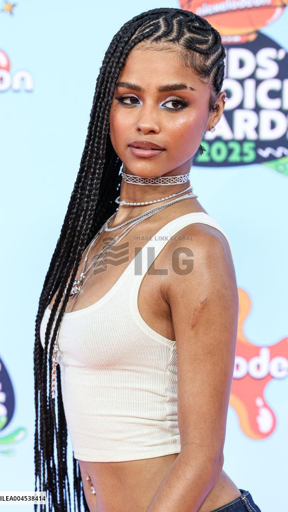 2025 Nickelodeon Kids Choice Awards - Santa Monica