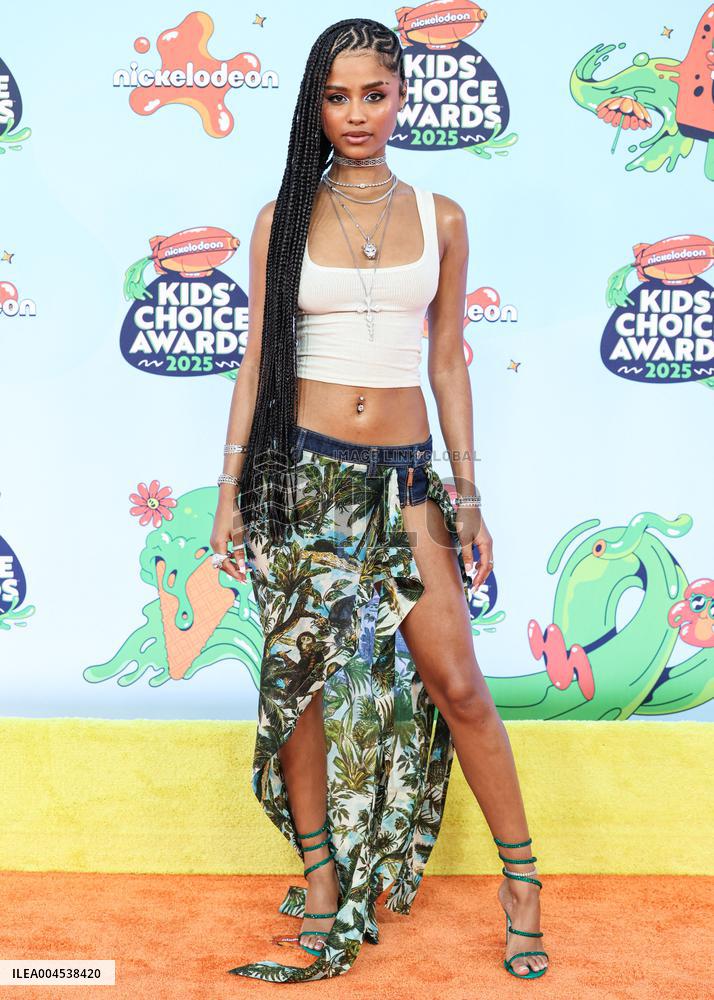 2025 Nickelodeon Kids Choice Awards - Santa Monica