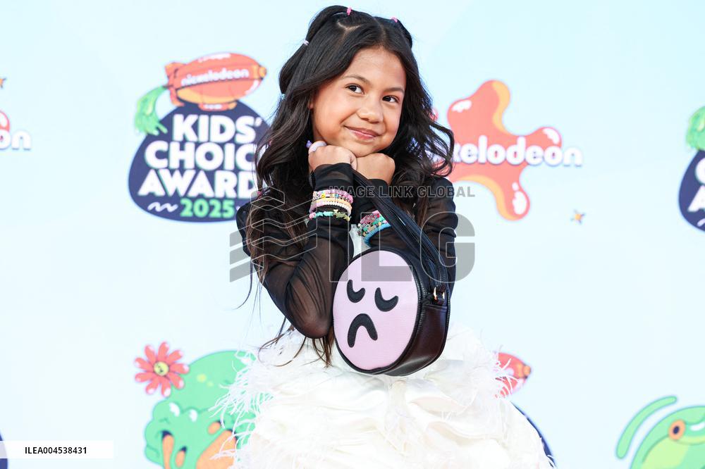 2025 Nickelodeon Kids Choice Awards - Santa Monica