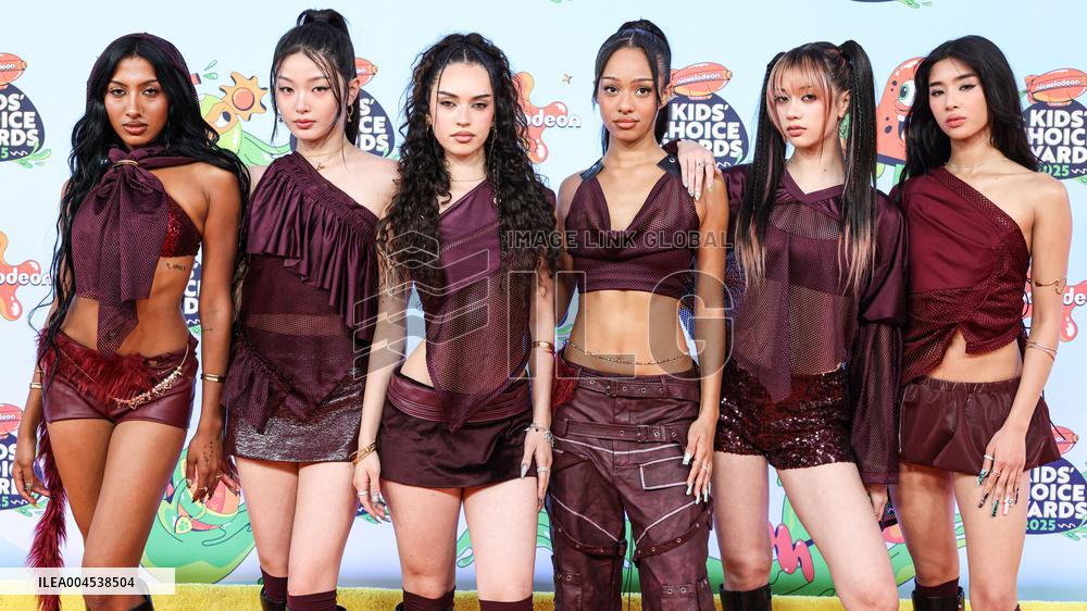 2025 Nickelodeon Kids Choice Awards - Santa Monica
