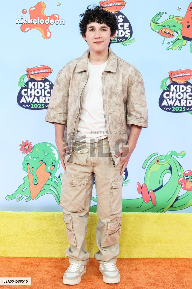 2025 Nickelodeon Kids Choice Awards - Santa Monica
