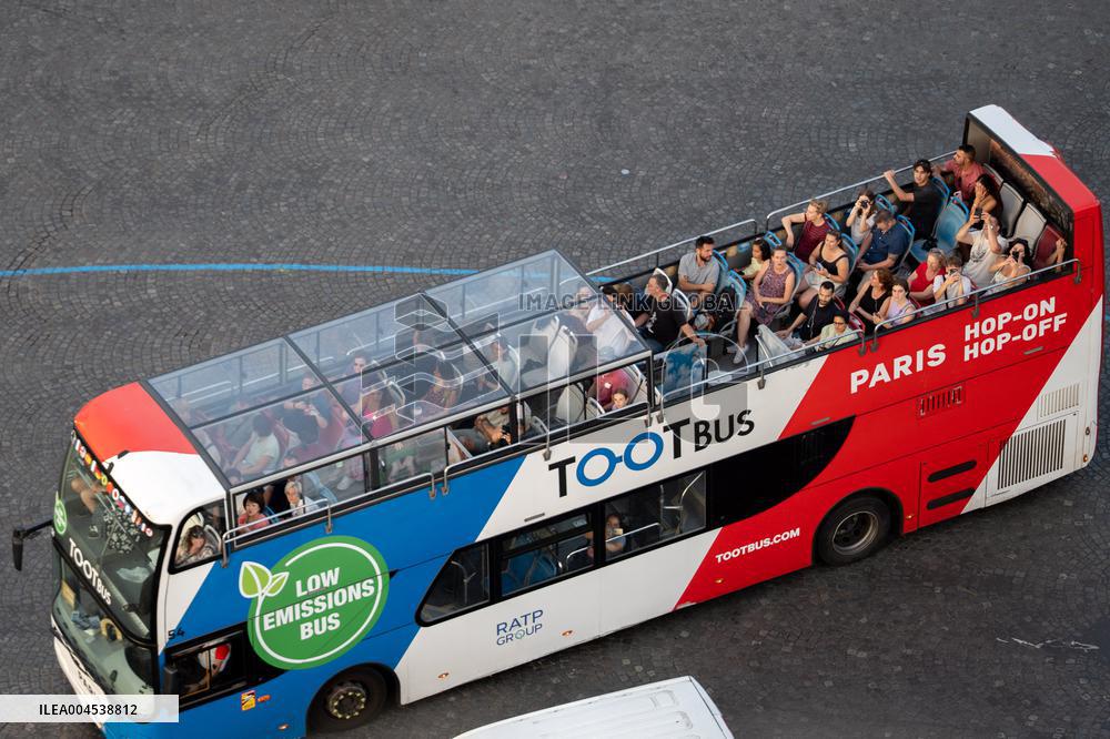 Paris 2024 Olympic cauldron from the top of the Arc de Triomphe - Paris AJ