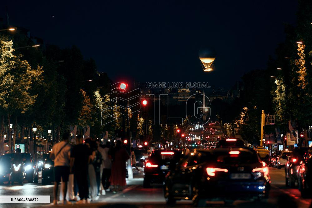 Paris 2024 Olympic cauldron from the top of the Arc de Triomphe - Paris AJ