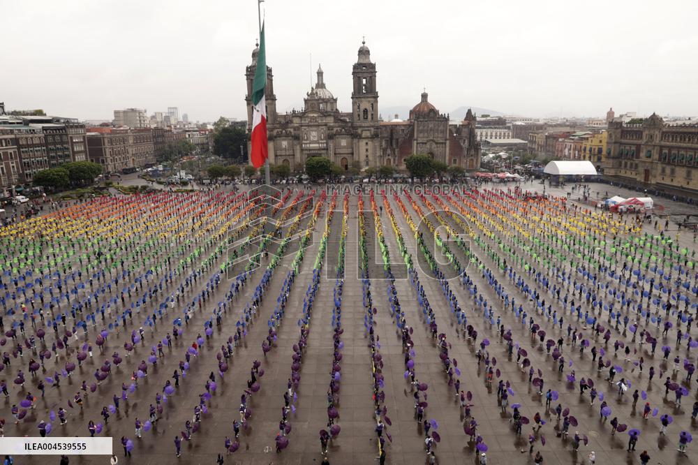 Creation The World's Largest Rainbow Flag on Pride Celebrations - Mexico