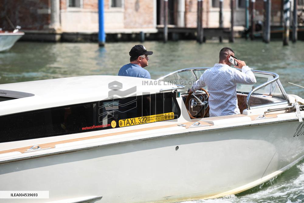 Illustration Of Cabs In The City Of Venice