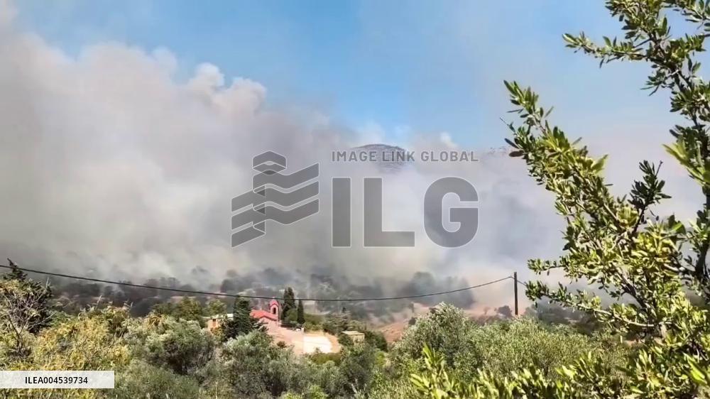 Greece: Wildfires Rage Across Chios, Prompting Evacuation Orders 4