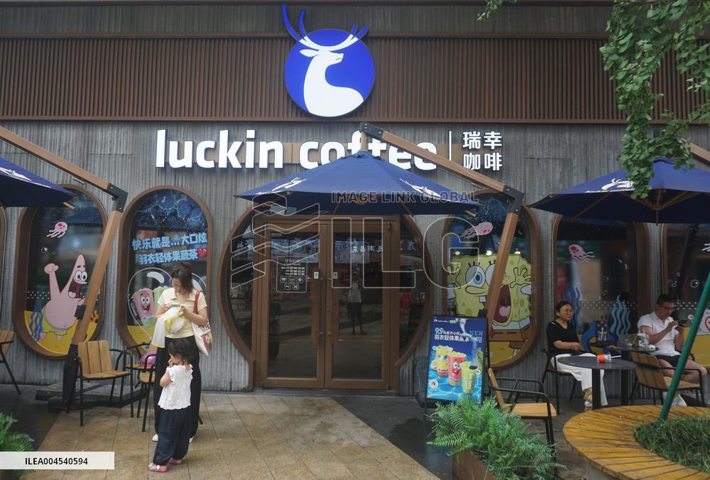 Luckin Coffee Opens First Shop in the United States