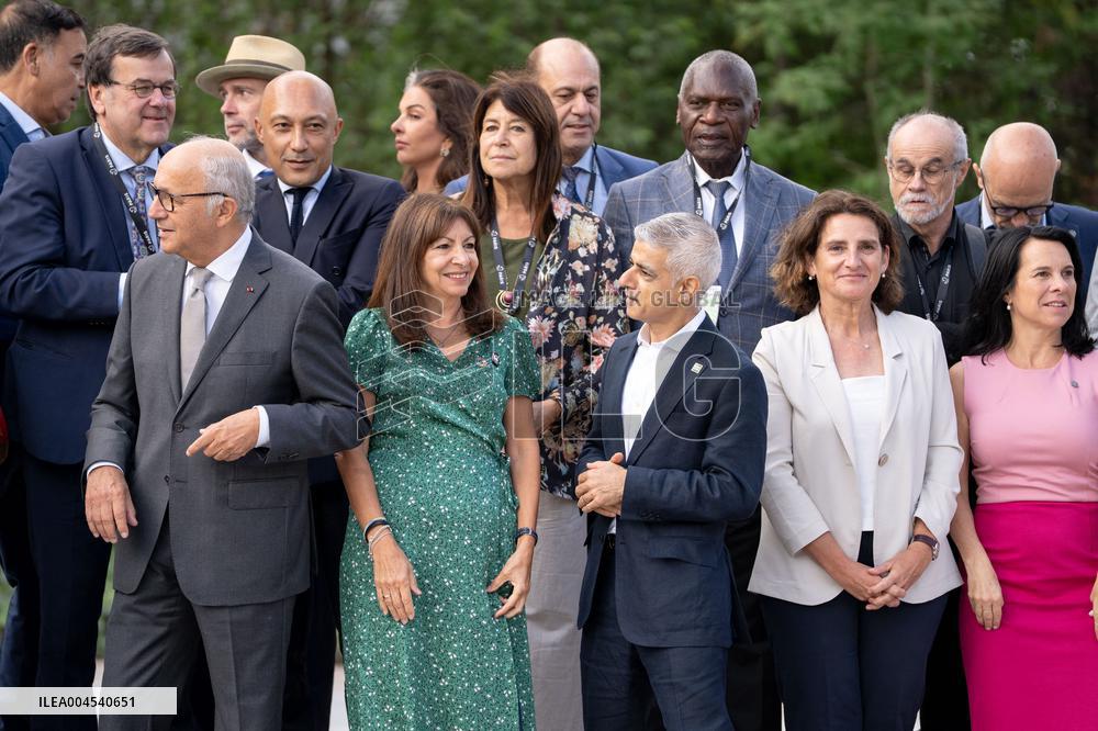 Mayors' summit to mark 10 years of the Paris Agreement - Paris AJ