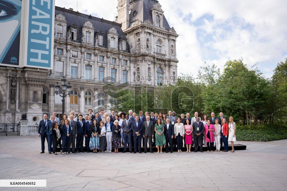 Mayors' summit to mark 10 years of the Paris Agreement - Paris AJ