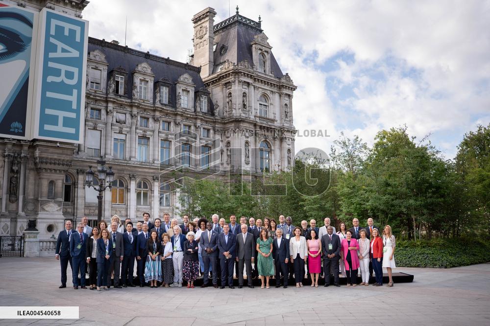 Mayors' summit to mark 10 years of the Paris Agreement - Paris AJ