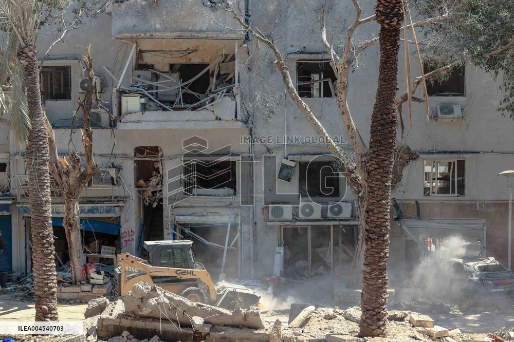 Iranian Missiles Hit Israel