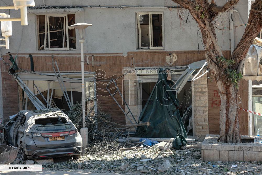 Iranian Missiles Hit Israel