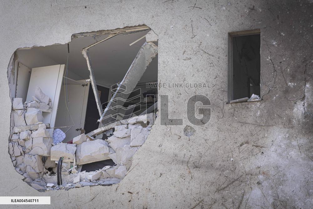 Iranian Missiles Hit Israel