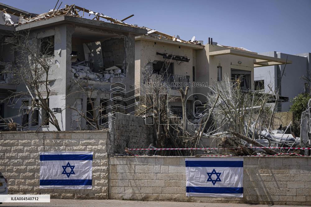 Iranian Missiles Hit Israel