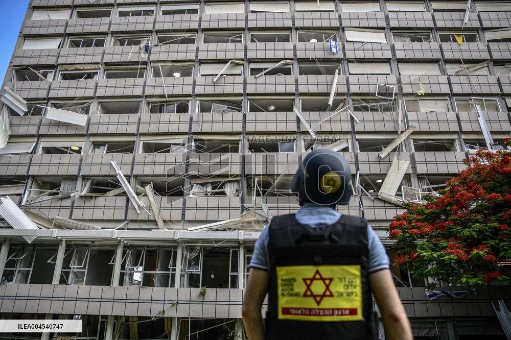 Iranian Missiles Hit Israel