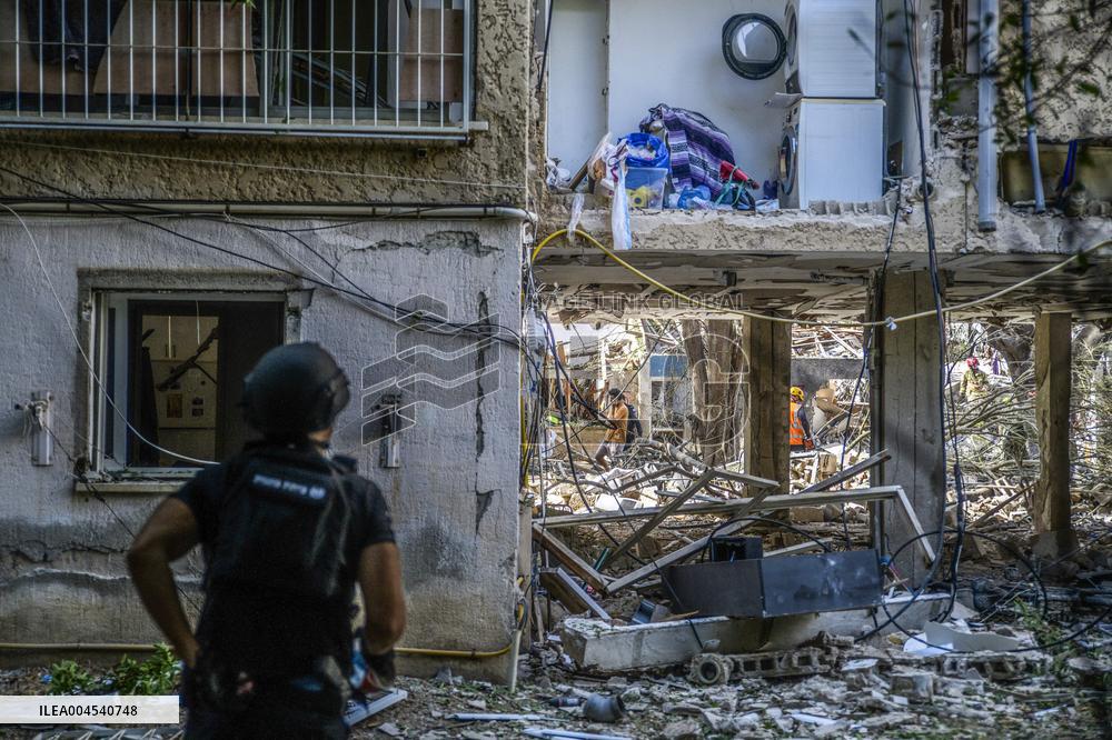 Iranian Missiles Hit Israel