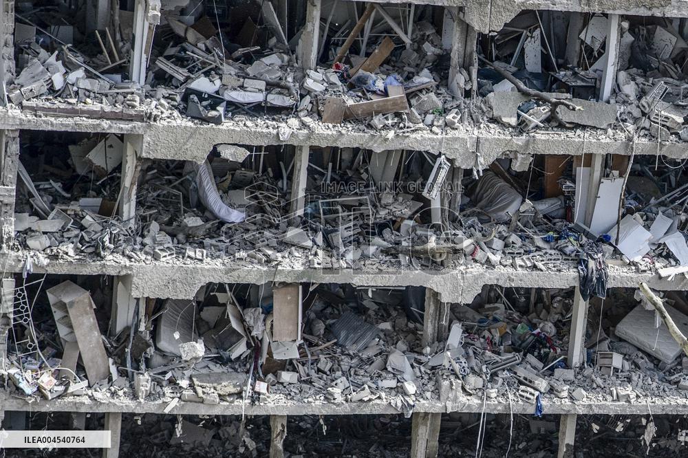 Iranian Missiles Hit Israel