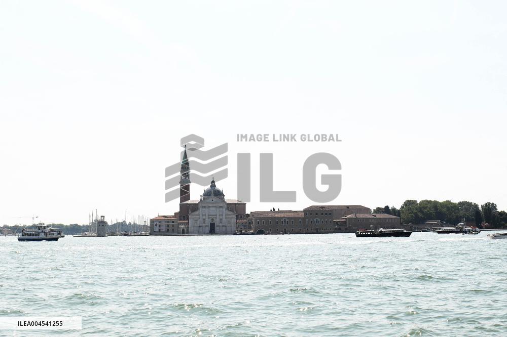 Giorgio Cini Island Privatized For Bezos Wedding Festivities - Venice