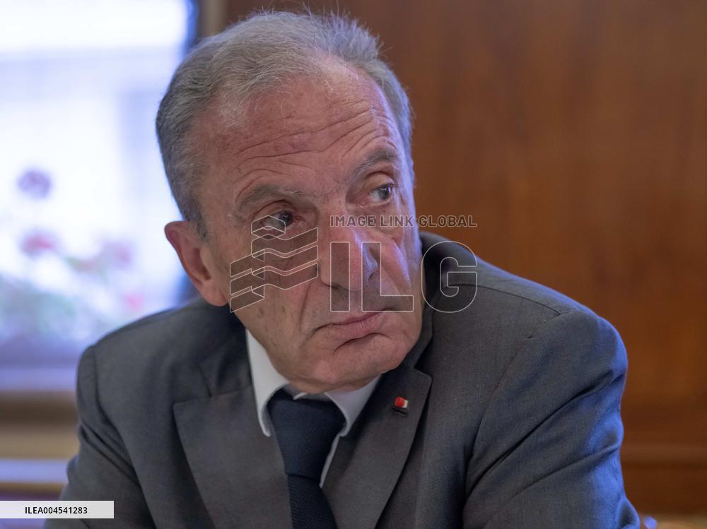 Henri Proglio Press Conference - Paris