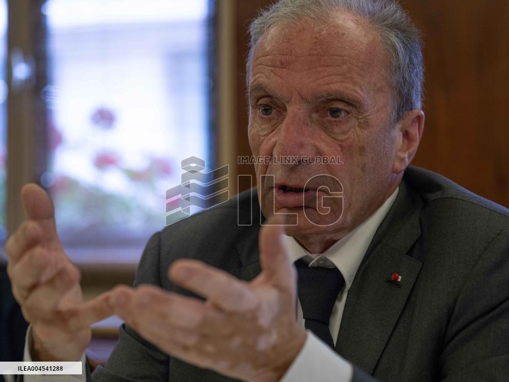 Henri Proglio Press Conference - Paris