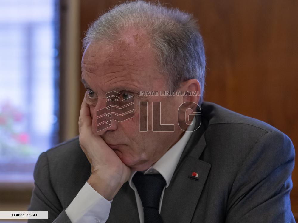 Henri Proglio Press Conference - Paris